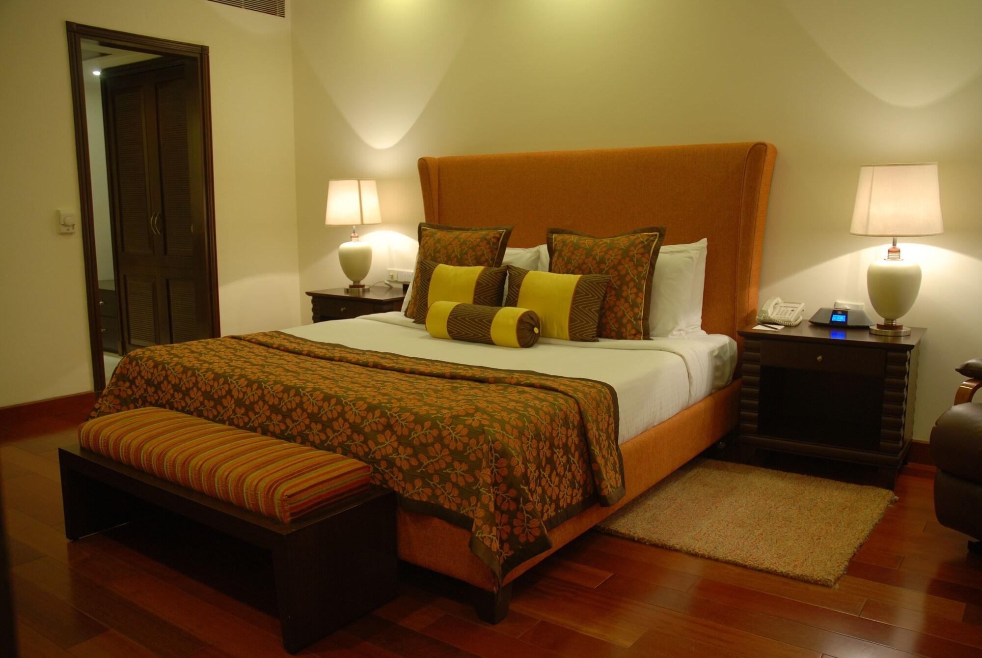 Hotel The Lalit Temple View Khajurāho Zewnętrze zdjęcie
