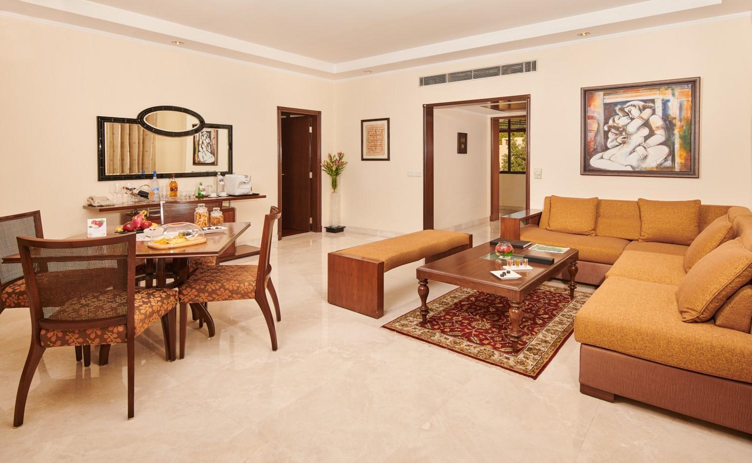 Hotel The Lalit Temple View Khajurāho Zewnętrze zdjęcie